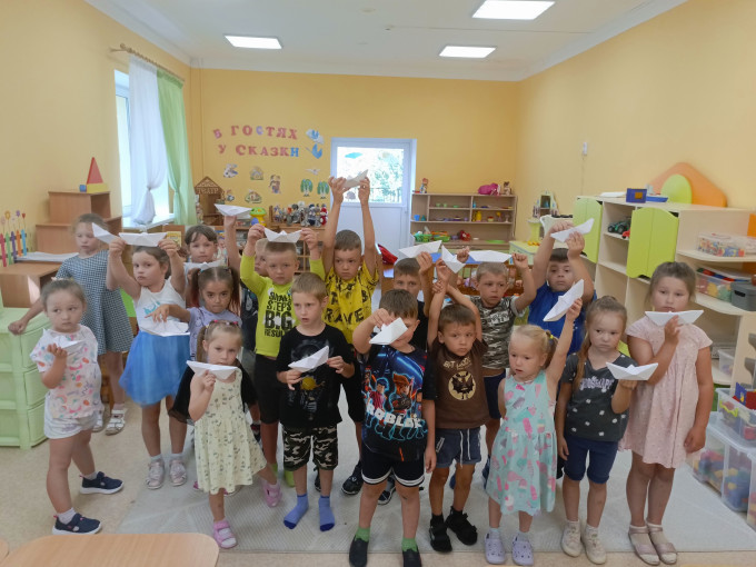 27 июля - День памяти детей-жертв войны в Донбассе 27 июля - День памяти детей-жертв войны в Донбассе.